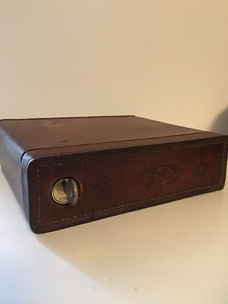 BAUCHE - 保險箱 - 皮革 - 小型保险箱 BAUCHE #2.1