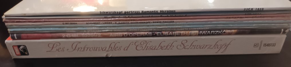 Elisabeth Schwarzkopf - Multiple artists - Les introuvables and various titres - Signed 1961 Photo & Collection of 9 Historical EMI/Pathé - Multiple titles - LP Albums (multiple items) - Unknown pressing - 1953 #2.1
