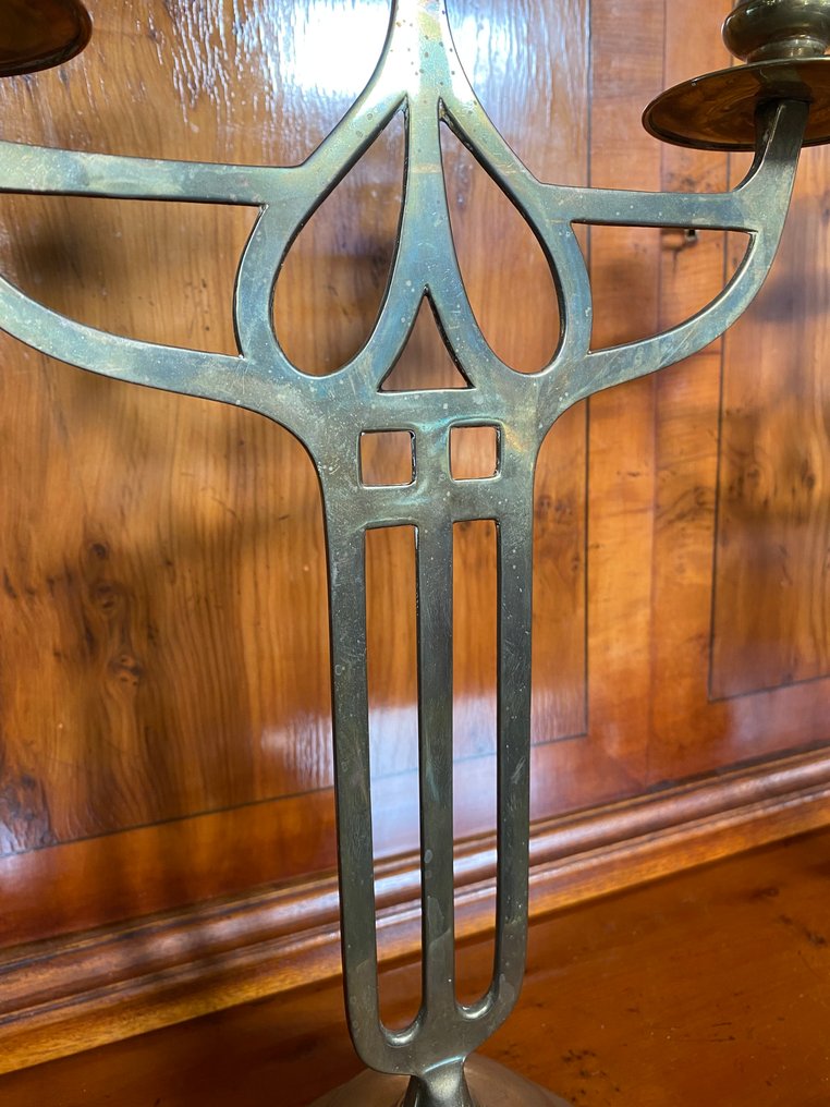 Μανουάλι (2) - Alloy #1.0