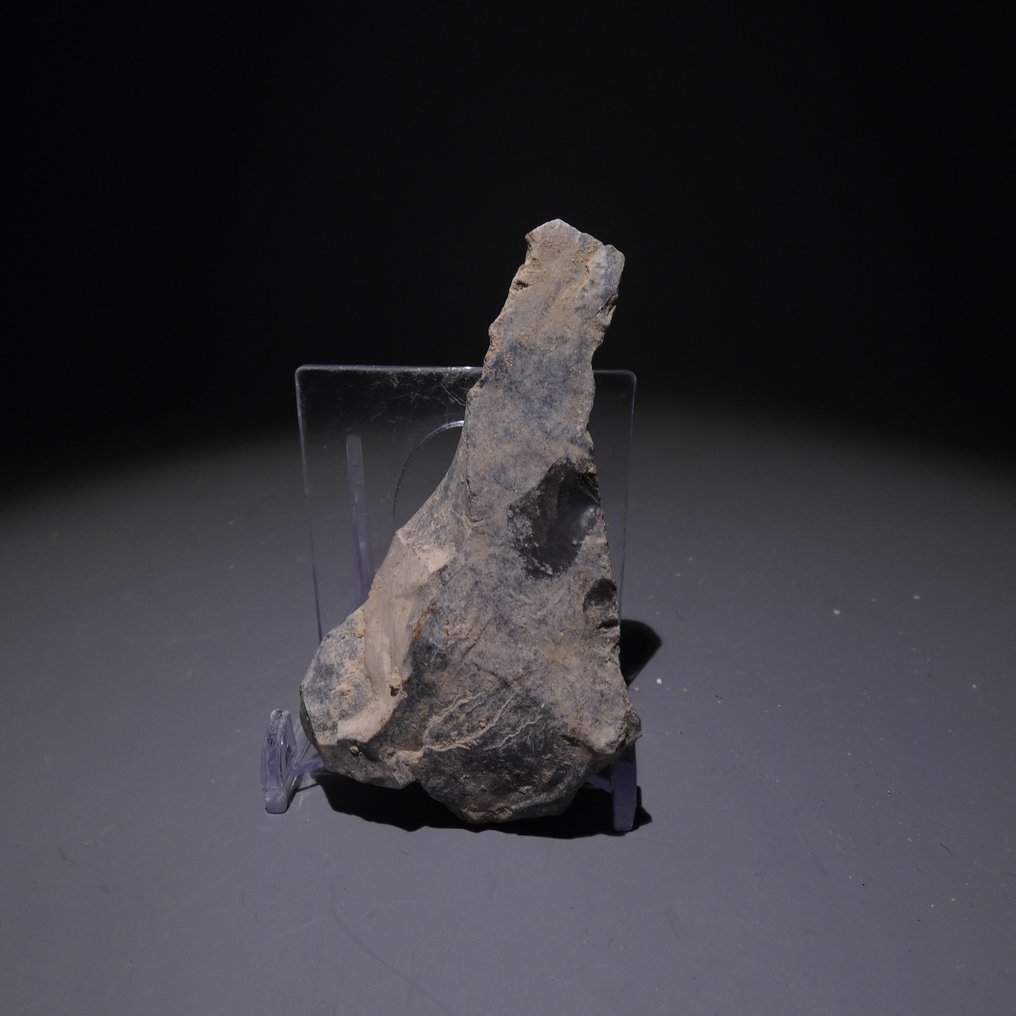 Neolitisk Big Flint. 8 cm L. Kniv - 5000 f.Kr. Økse (Ingen mindstepris) #3.2