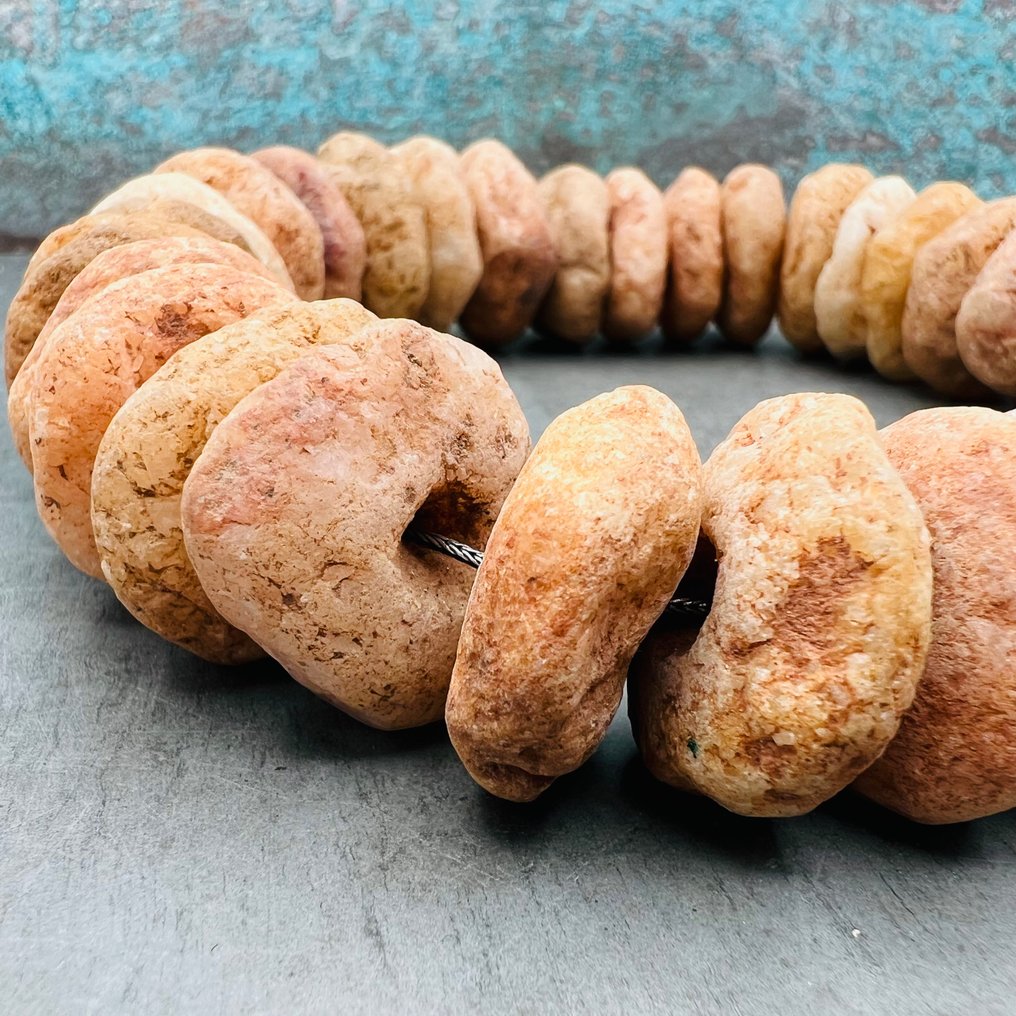 Collier frappant en quartz du Néolithique (environ 5000 ans) #4.3