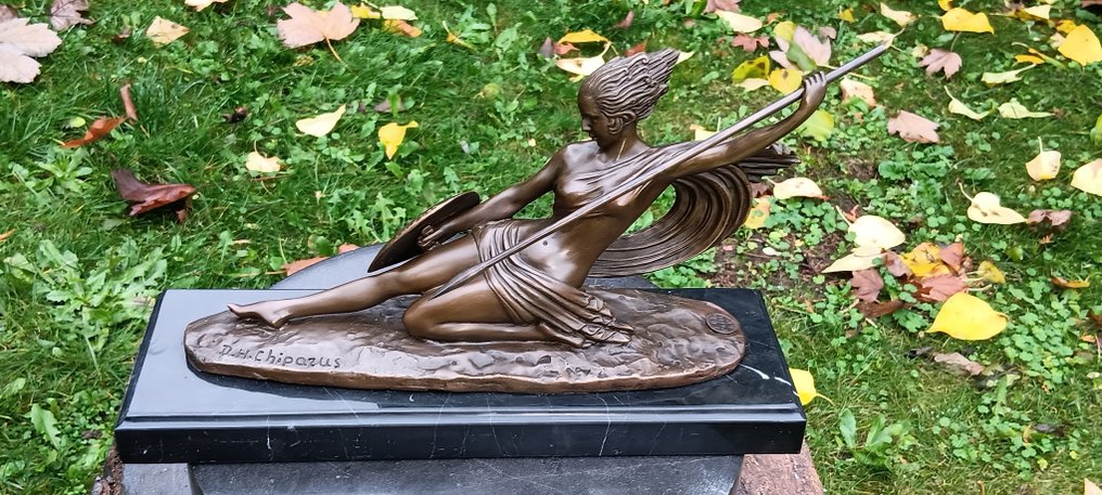 naar Chiparus - Skulptur, Vrouwelijke strijder met speer - 18 cm - Bronse, Marmor - 2025 #1.0