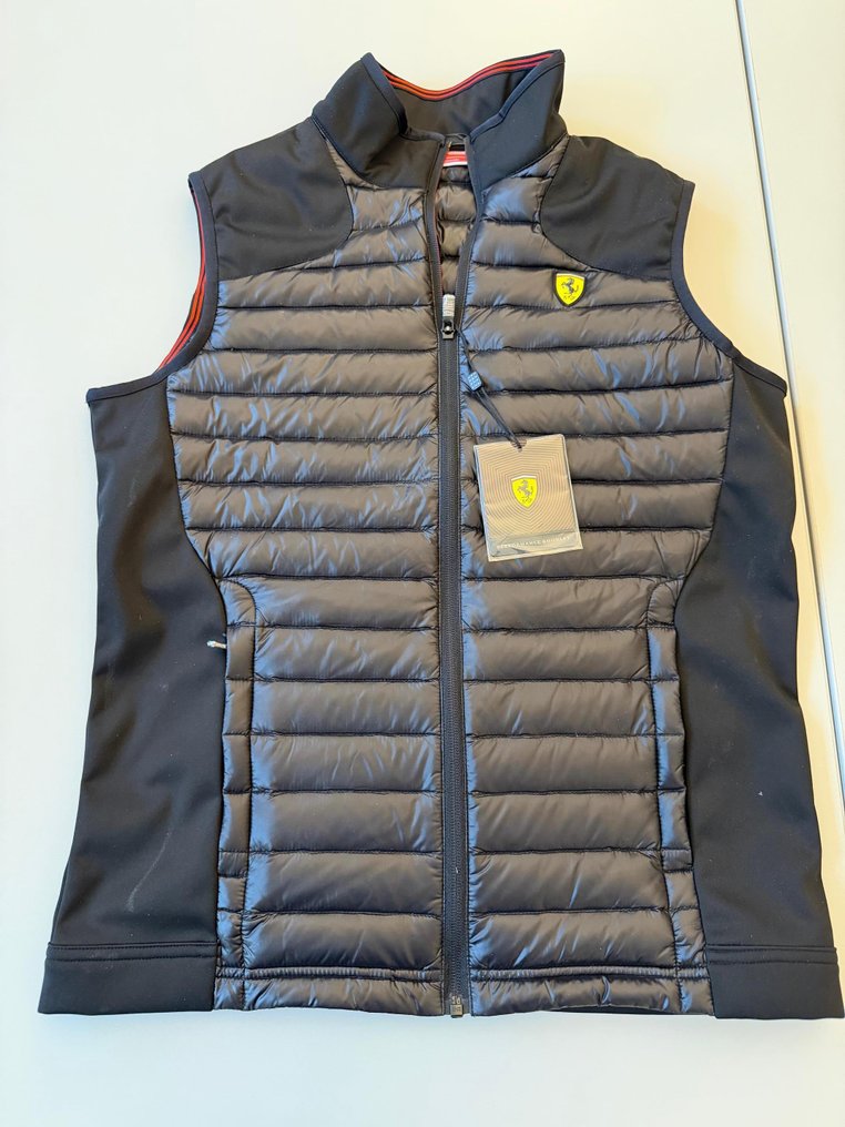 vest with down - Ferrari #1.0