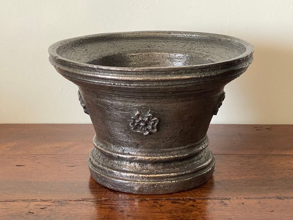Almofariz - Bronze-airain - Haute Époque - Coleção - século XVII #3.2