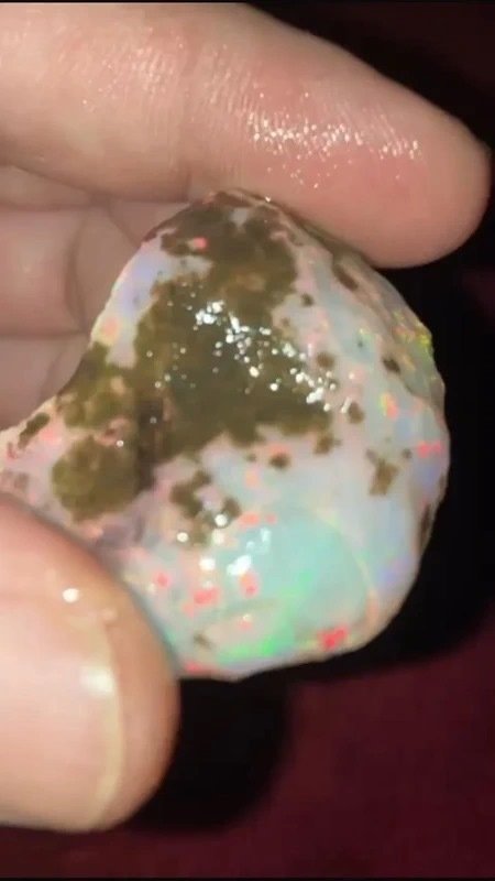 Opal Rough XXL Multi Dot Fire - Very rare! 112 Ct- 22.4 g #3.2