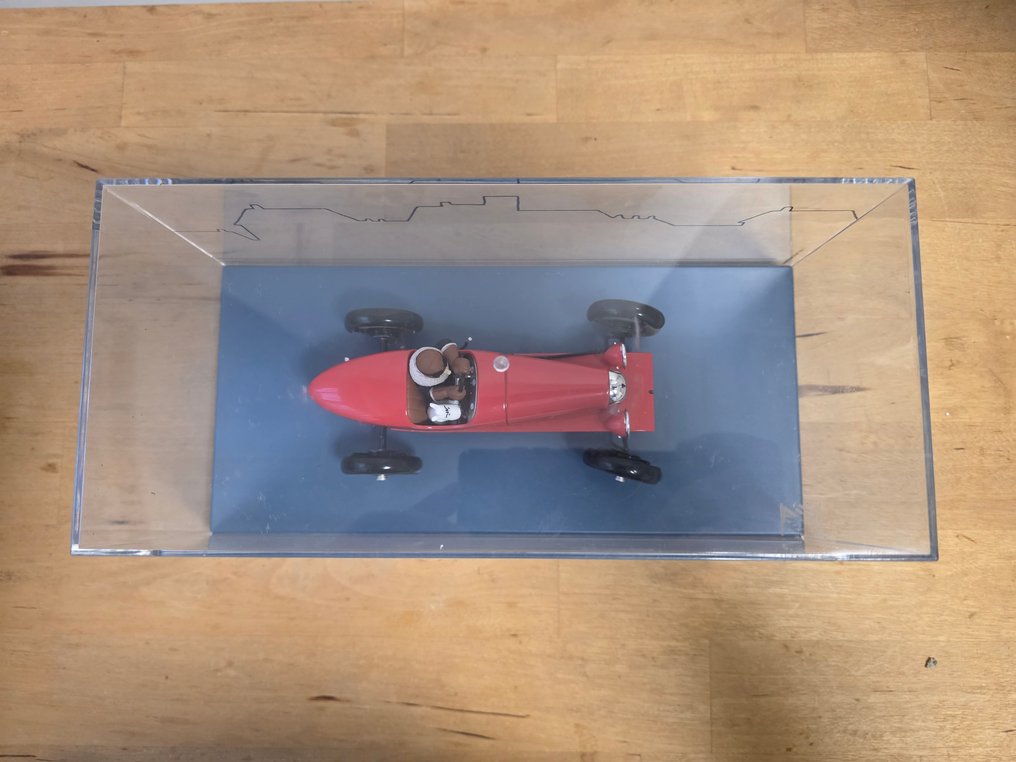 1:24 - Modelbil - Voiture Tintin 1:24 - N°38 - L'Amilcar de Tintin - Tintin #4.3