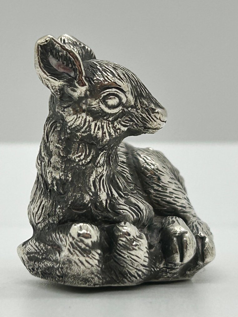 Fratelli Magrino- NO RESERVE PRICE - Rzeźba, Cerbiatto accucciato - 4.5 cm - Laminato argento #3.2