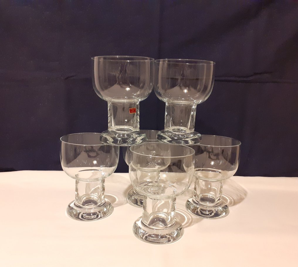 Drinking service (6) - Crystal #1.0