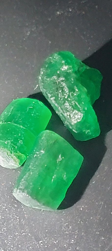 Esmeralda En bruto- 3.8 g - (3) #1.0
