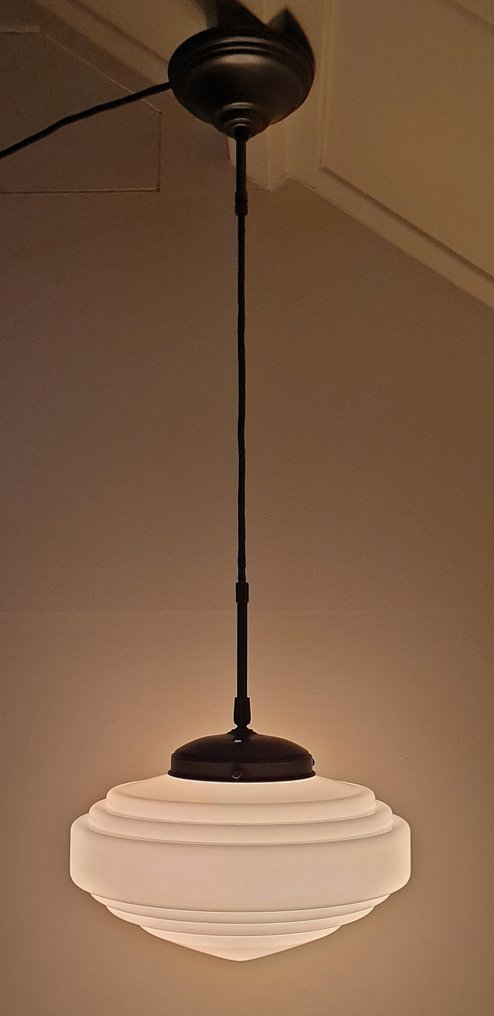 灯具 - 乳白色玻璃 #4.3