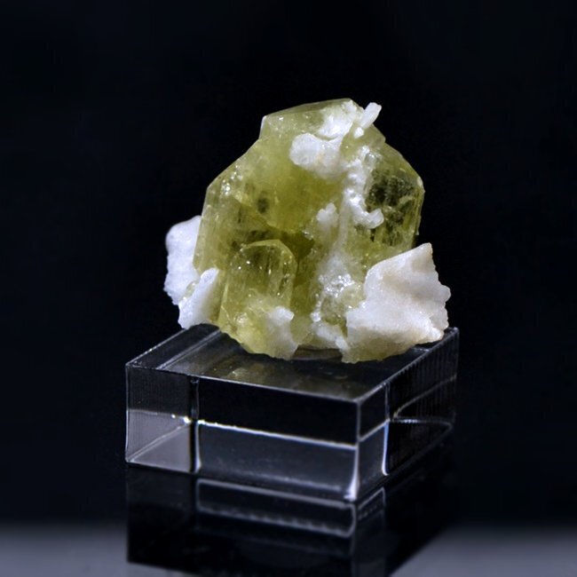Brazilianite Crystal cluster - Height: 2.5 cm - Width: 3 cm- 8 g #1.0
