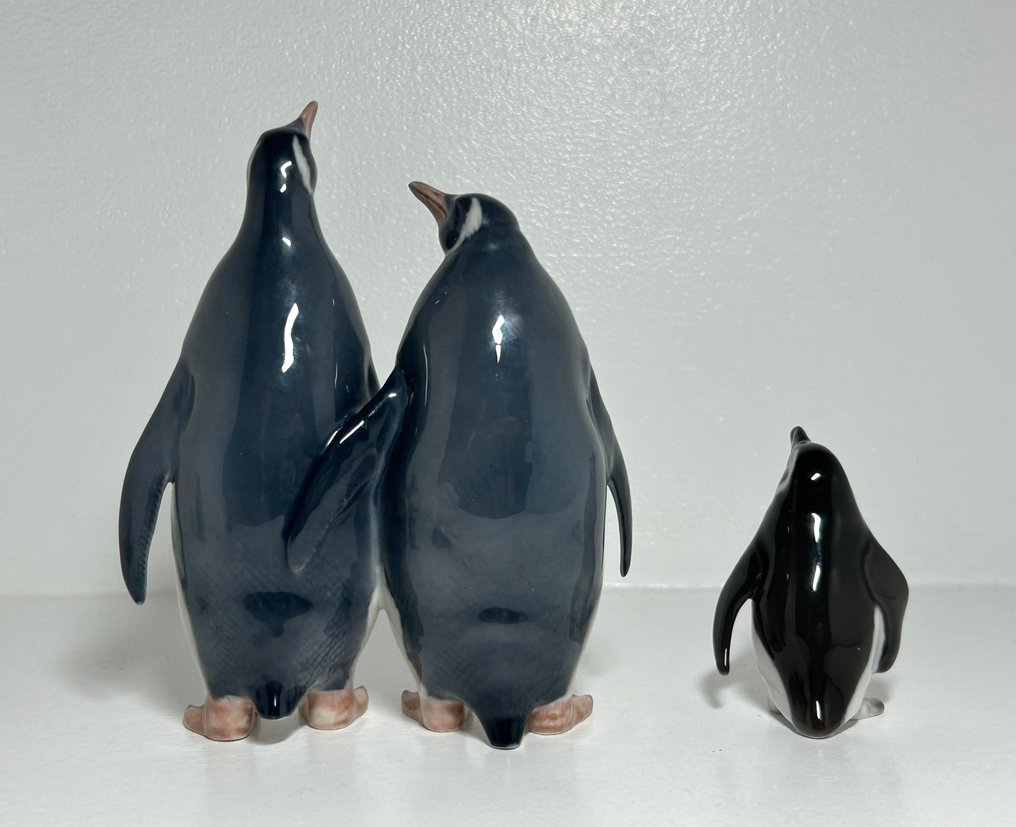 Royal Copenhagen, Bing & Grondahl - 小塑像 - Set of 2 porcelain figurines Penguins RC #2918 and BG #1821 (2) - 瓷器 #4.3
