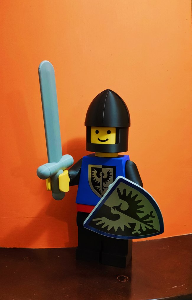 LEGO MOC (My own creation) - Castle - Cavaliere Black Falcon Castle Mega Figura replica 3D custom handmade 35cm da collezione #1.0