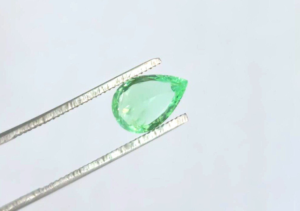1 pcs  Πράσινο Τουρμαλίνη paraiba  - 1.00 ct - Διεθνής Ένωση Έγχρωμων Πολύτιμων Λίθων (ICA GemLab) - Πράσινο #2.1