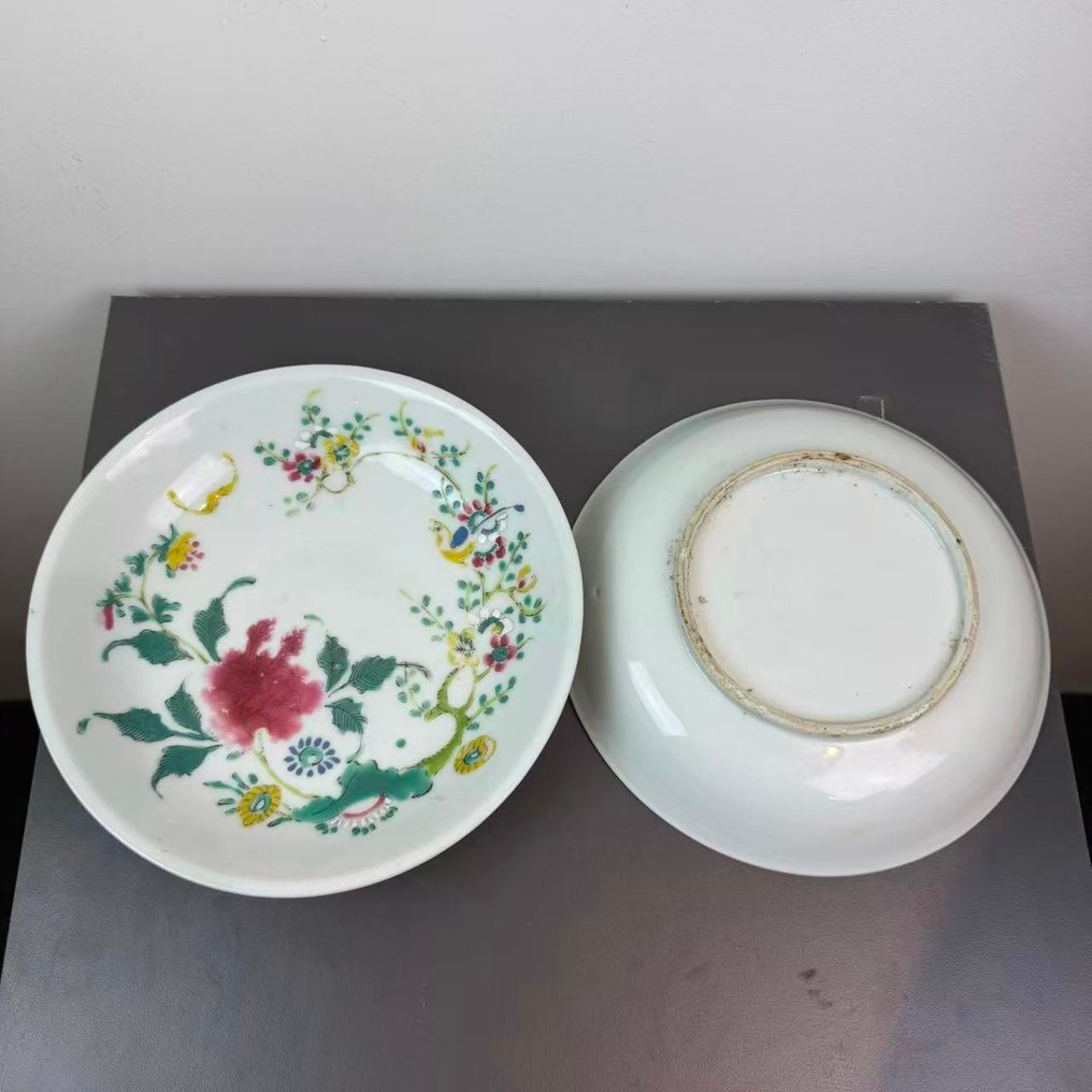 一件中国粉彩鸟花瓷盘 - 瓷器 - 20世紀 #2.1