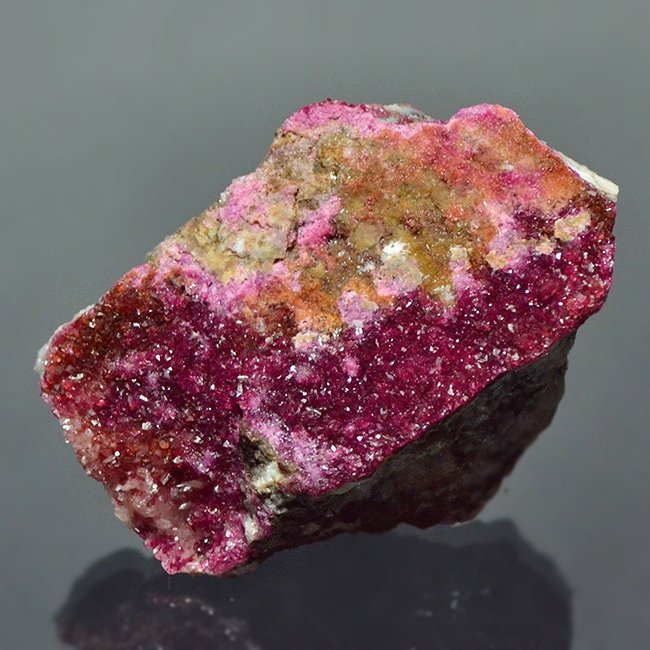 Roselite Crystals on matrix - Height: 4 cm - Width: 7 cm- 150 g #1.0