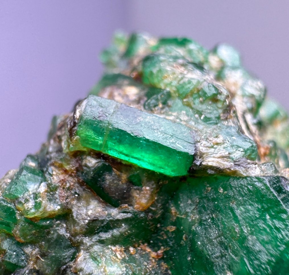 Transparent Green Emerald Bunch Crystals Crystal cluster - Height: 35 mm - Width: 31 mm- 23 g - (1) #1.0