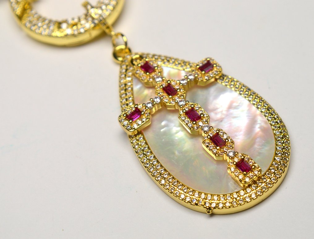 Green Agate, Ruby Cross, Mother of Pearl - Necklace #4.3