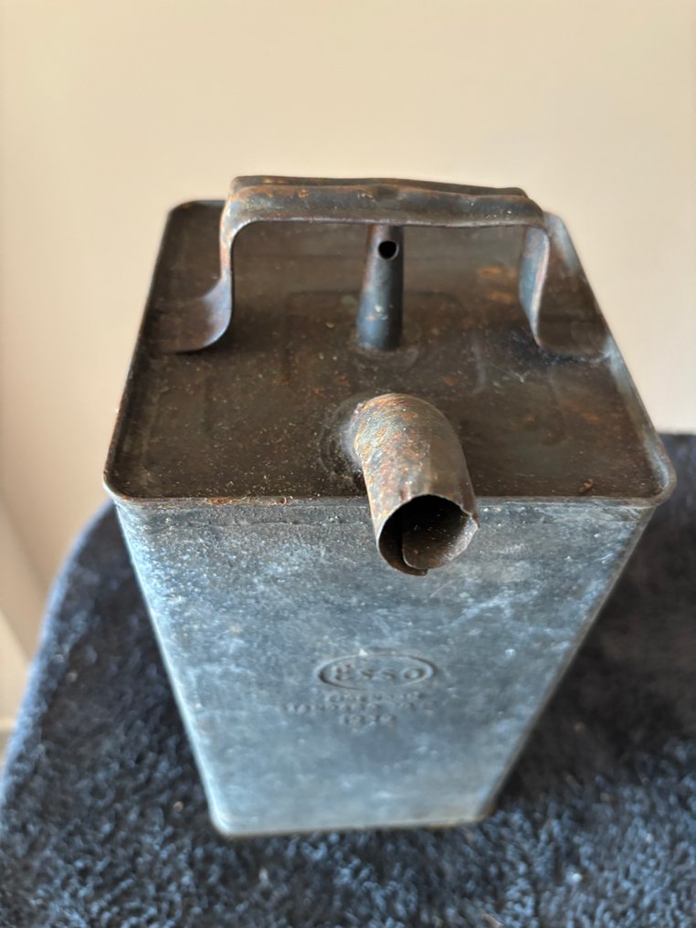 Lattine - Esso - 1949 #1.0