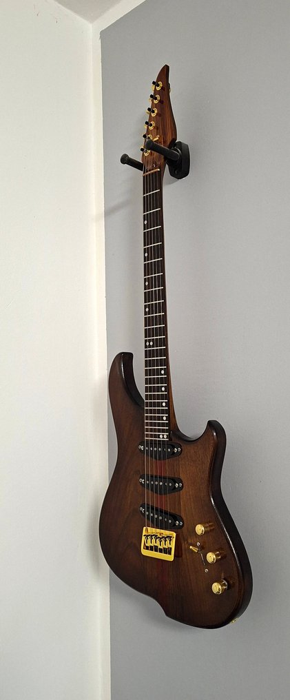 Adrico Guitars-Hand Made - Adrico Guitars Hand Made -  - Solid kropsguitar - Rumænien - 2020 #2.1