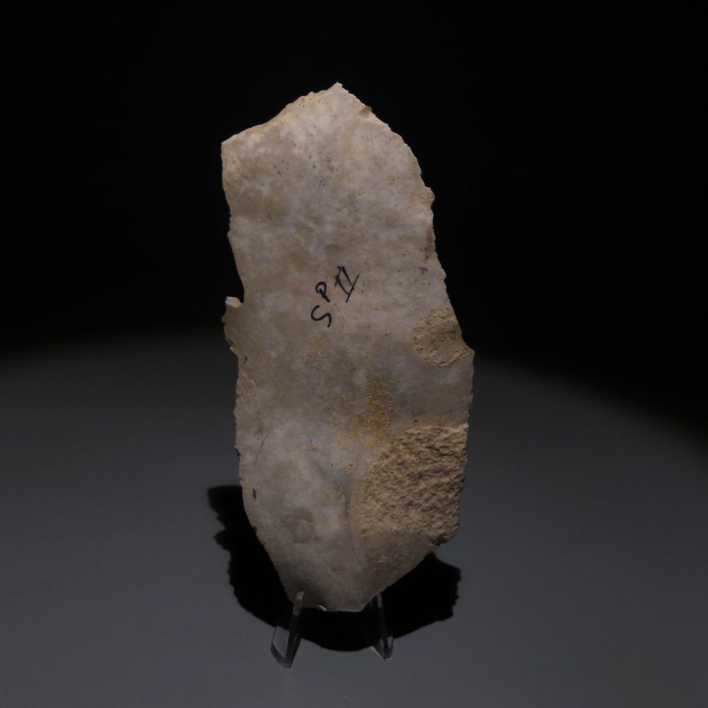 Neolithic Flint Tool. Spiennes, 4500-3500 BC. 10 cm height. Spanish Import License.  (No Reserve Price) #3.2