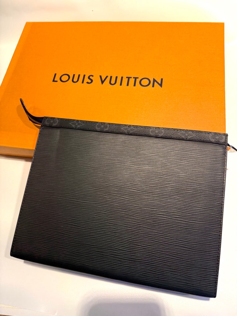 Louis Vuitton - Kirjekuorilaukku #1.0