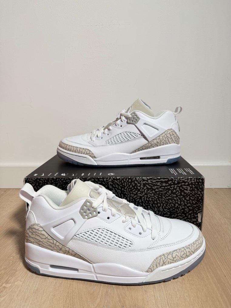 Air Jordan - Sneakers - Size: EU 44 - New with tags #2.1