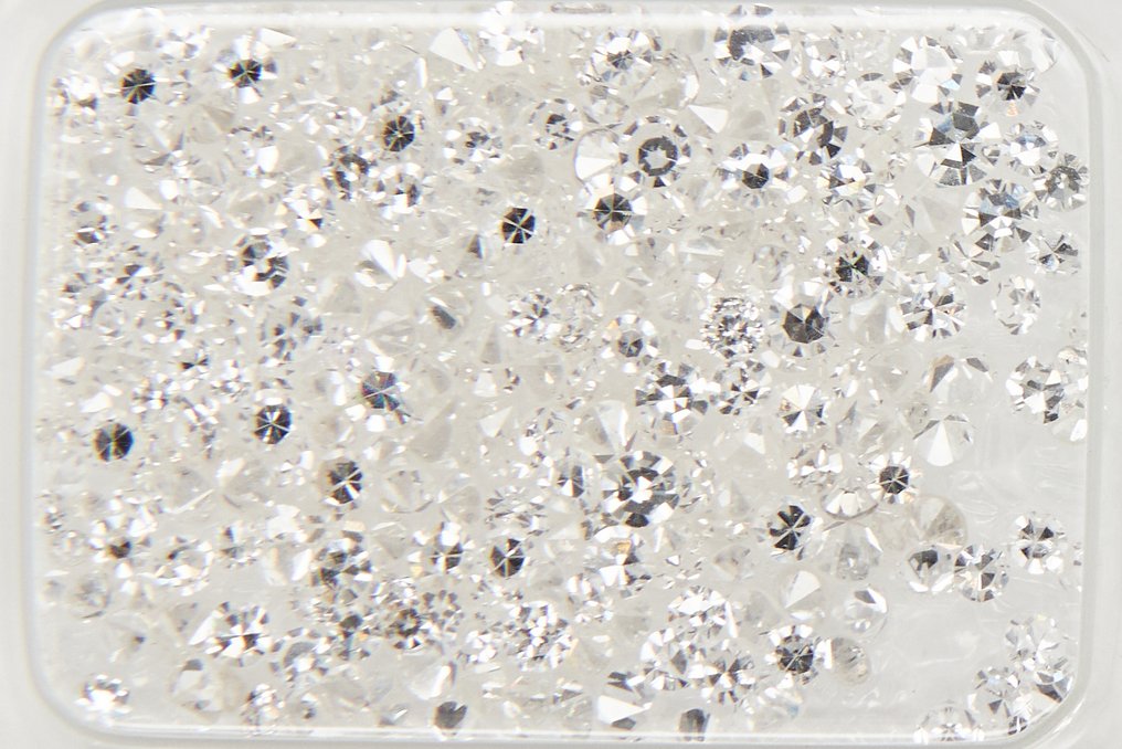 沒有保留價 - 296 pcs 鑽石  (天然)  - 3.02 ct - 圓形 - D (無色), G - VS1, VS2, SI1, SI2 - Gem Report Antwerp (GRA) #1.0