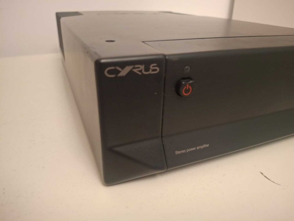 Cyrus - Eindversterker Solid state eindversterker #3.2