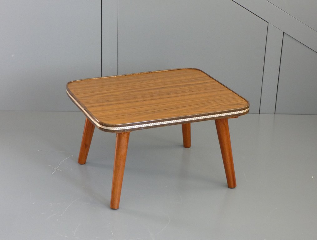 Side table - Plant list - Wood, Formica #2.1