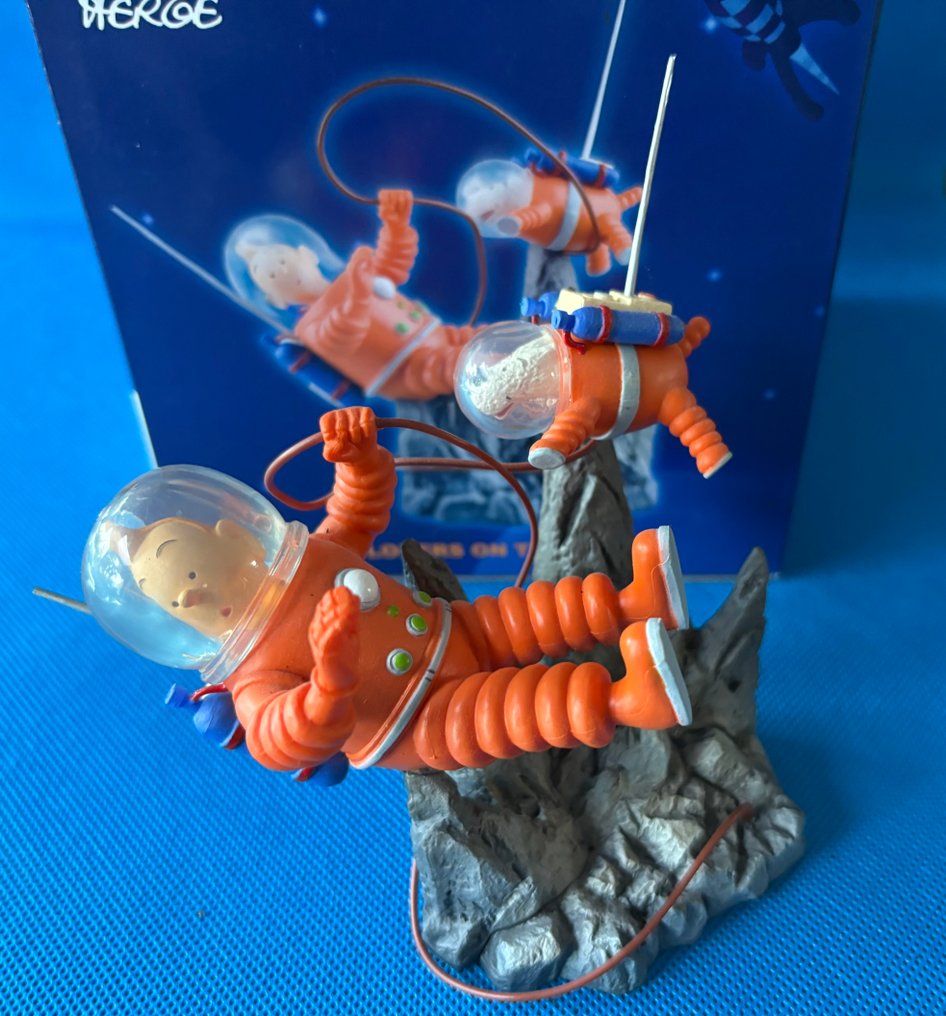 Tintin AR0015323 - Scène cube - Tintin et Milou cosmonautes - 1 小雕像 - 2011 #3.2