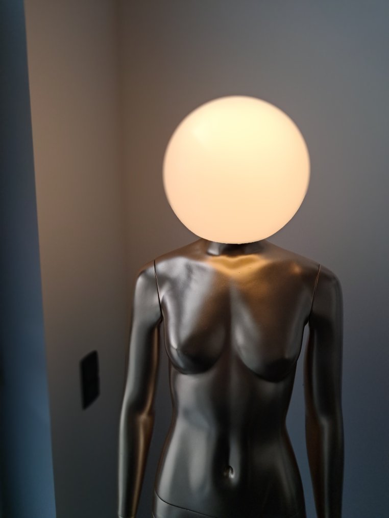Mannequin - Kunstzinnige gouden mannequin/lamp - Resin, polyester #2.1