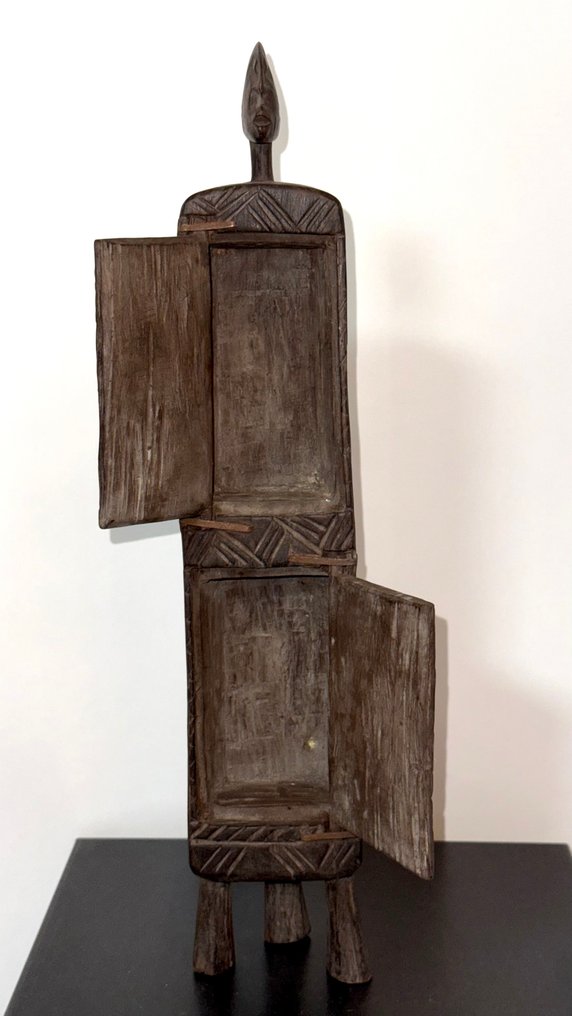 φαρμακευτικό ντουλάπι - Dogon - Μάλι  (χωρίς τιμή ασφαλείας) #1.0