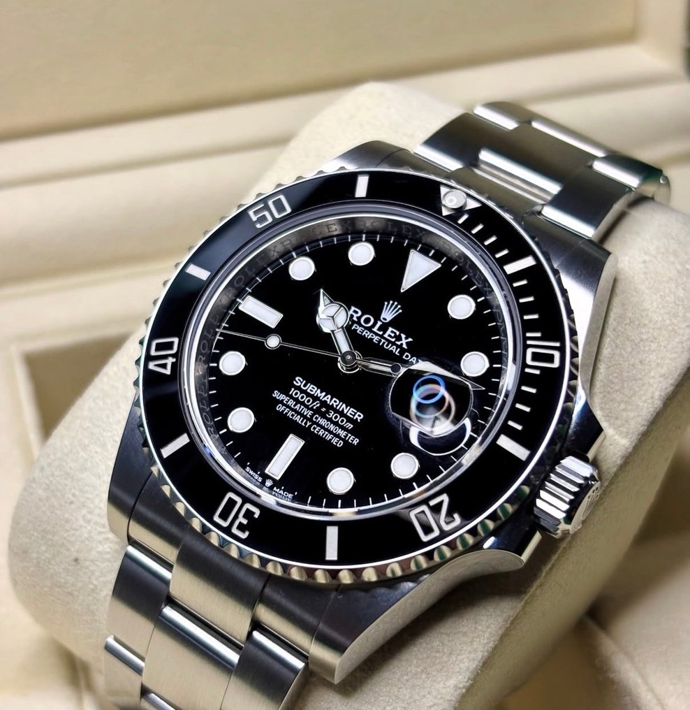 Rolex - Submariner Date - 126610LN - 'NEW' - Men - 2020+  #1.0
