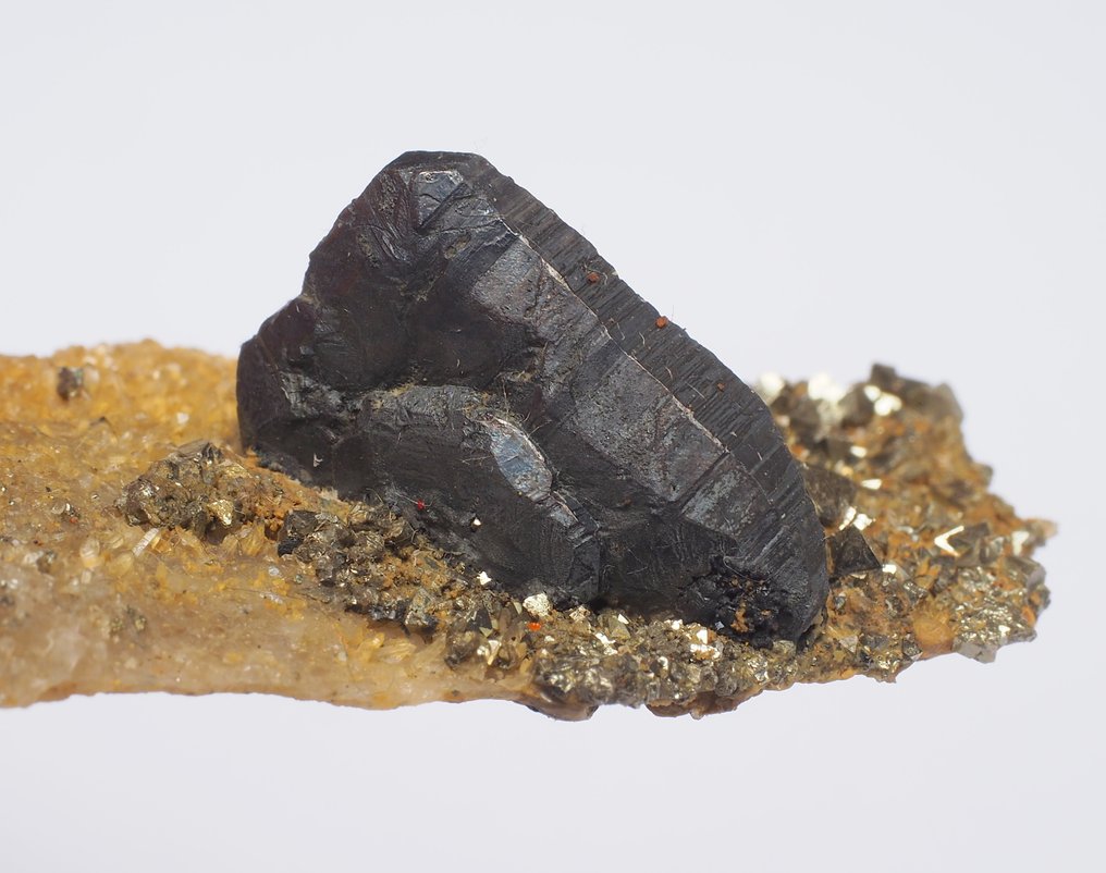 车轮矿 水晶矩晶体 - 高度: 5.7 cm - 宽度: 2 cm- 50 g #1.0