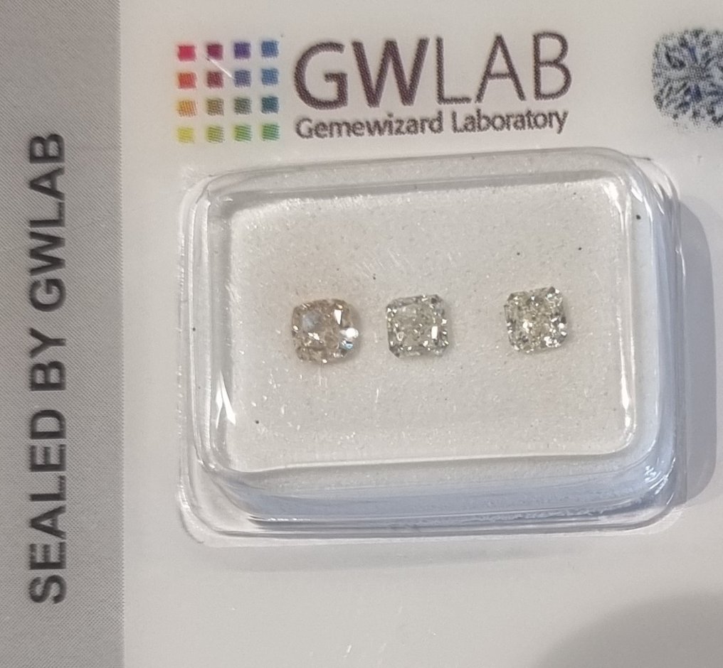 Senza Prezzo di Riserva - 3 pcs Diamante (Naturale) - 0.63 ct - K, L - VVS2, VS2 - Gemewizard Gemological Laboratory (GWLab) - forme multiple #3.2