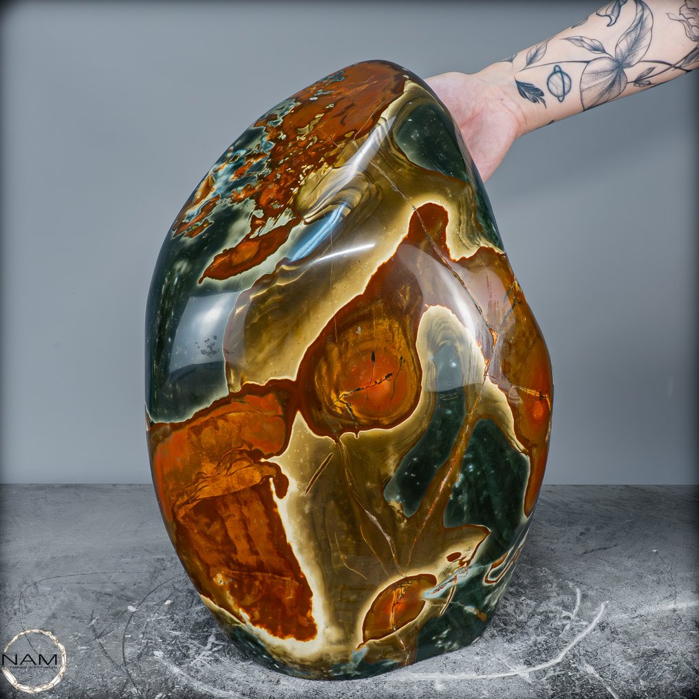 Μεγαλειώδης πολύχρωμος ελεύθερος σχηματισμός από Jaspis από τη Μαδαγασκάρη. Έργο τέχνης της γης σπάνιας ποιότητας- 26101.22 g #1.0