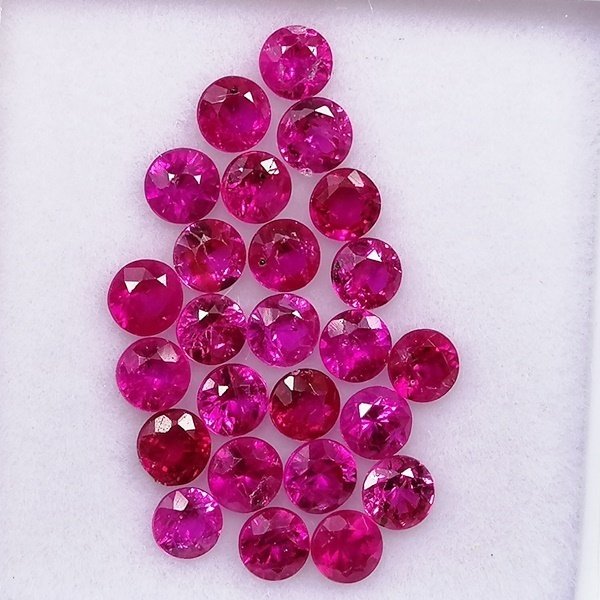 25 pcs  Red Ruby  - 2.39 ct - Instituto Gemólogico Español (IGE) - Minor #4.3