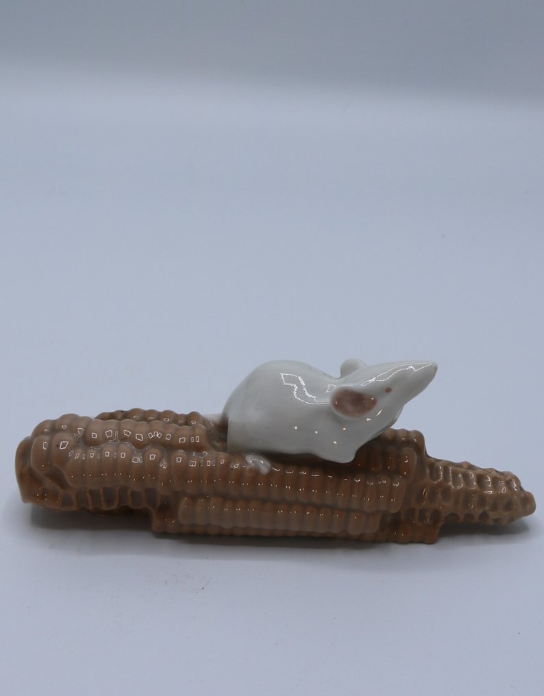 Royal Copenhagen - Erik Nielsen - Αγαλματίδιο, Mouse on Corn - 5.5 cm - Πορσελάνη - 1938 #3.2