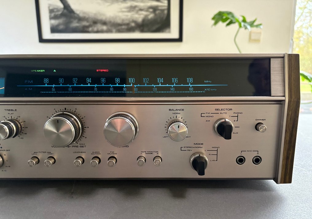 Akai - Akai AA-940 Solid state stereo receiver #1.0