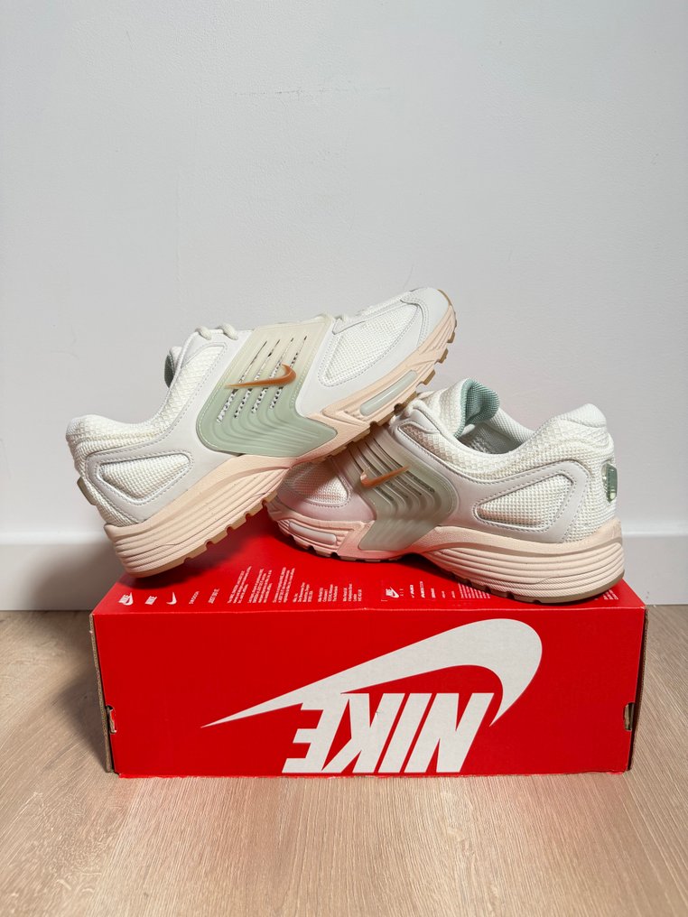 Nike - Sneakers - Mέγεθος: EU 44 #3.2