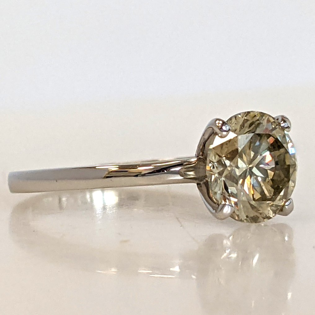 χωρίς τιμή ασφαλείας - Δαχτυλίδι - 18 καράτια Λευκός χρυσός -  1.64ct. tw. Διαμάντι (Φυσικού χρώματος) - IGI #3.2