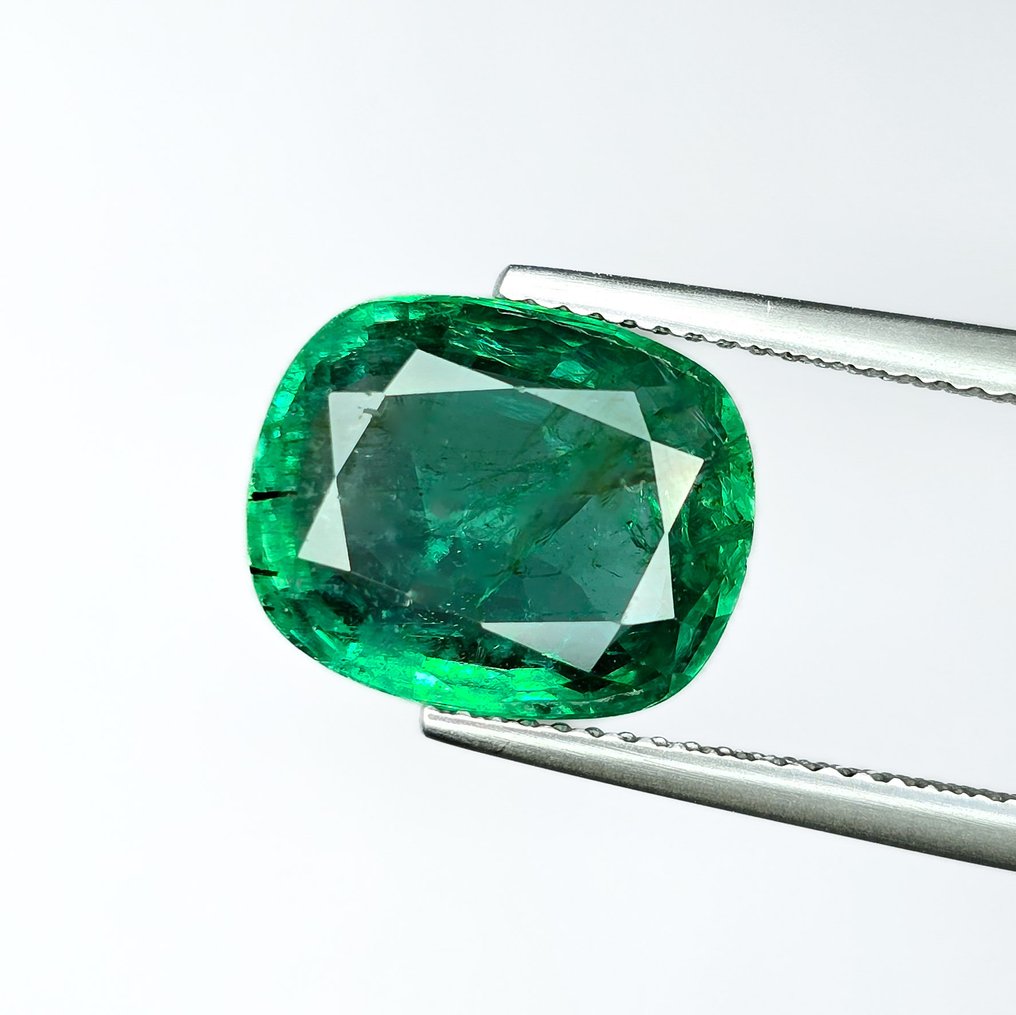 Smaragd  - 5.89 ct - Nemzetközi Gemmológiai Intézet (IGI) #4.3