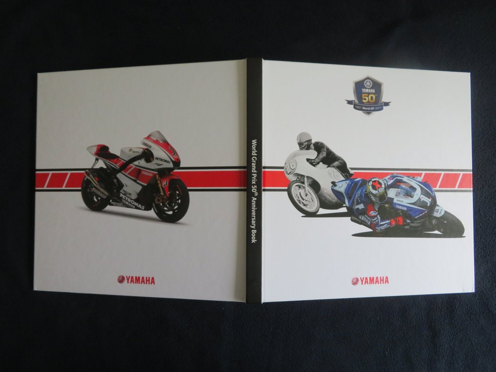 Book - Yamaha - ( Factory Racing ) 50th Anniversary boxed set 1961 World GP 2011 - 2011 #3.2