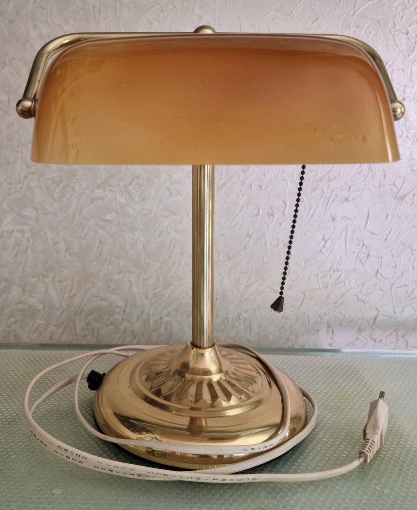 沙发卓台灯 - 乳白色玻璃 #1.0