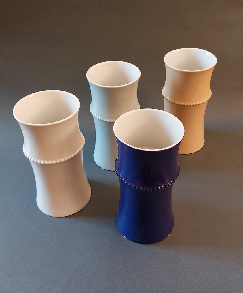 Alessi - Michael Graves - Vase (4)  - Ceramic #1.0