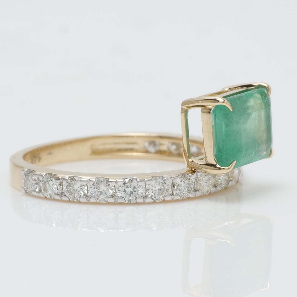 Statement δαχτυλίδι - 14 καράτια Κίτρινο χρυσό -  1.99ct. tw. Σμαράγδι - Διαμάντι - Δαχτυλίδι με πράσινο πολύτιμο λίθο. #2.1