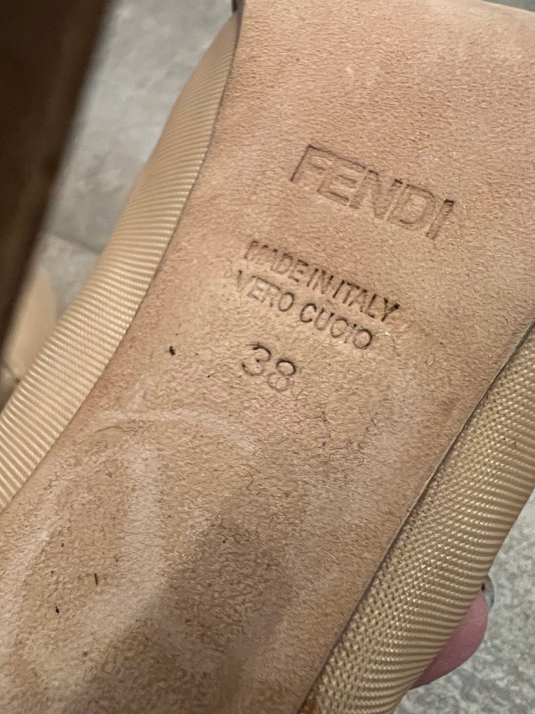 Fendi - Scarpe basse - Misura: EU 38 #2.1