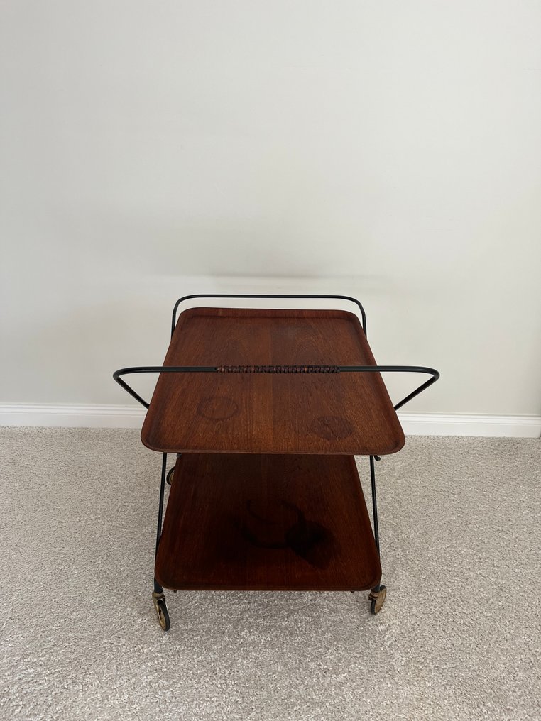 Jie Gantofta - Paul Nagel - Carrello portavivande - Tek #4.3