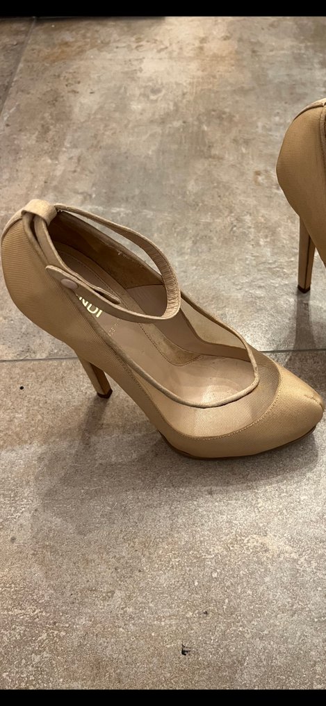 Fendi - Scarpe basse - Misura: EU 38 #4.3